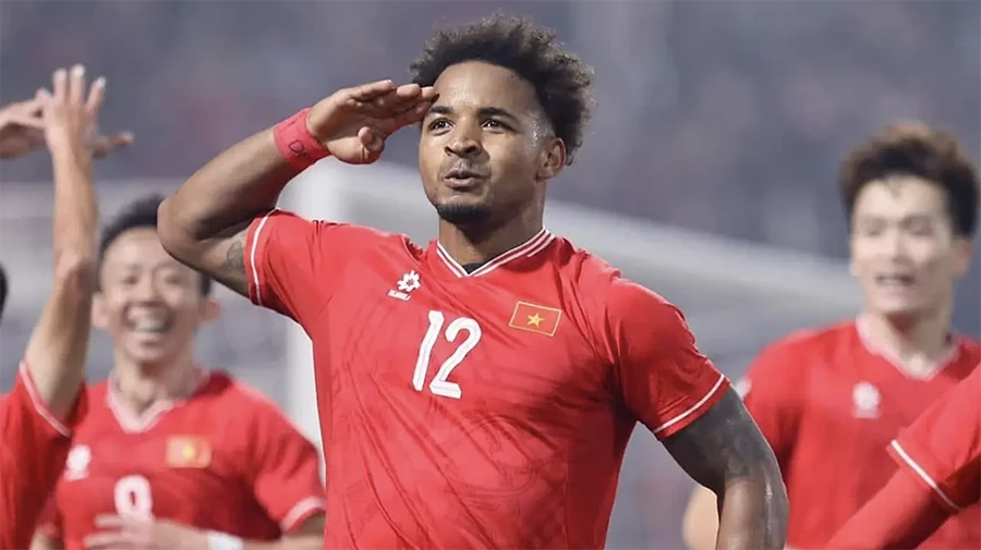 Nguyễn Xuân Son,VIỆT NAM