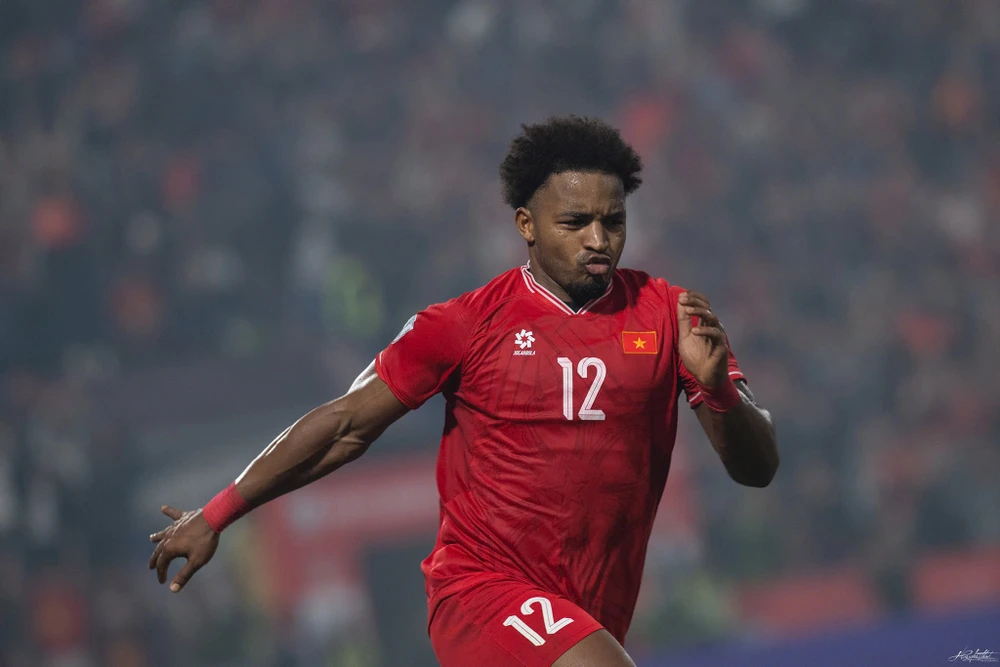 Nguyễn Xuân Son,Việt Nam