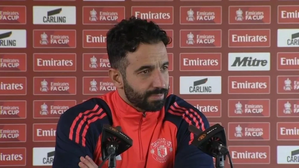 Amorim nêu tên 3 người hùng thầm lặng sau thành công của MU,MU,Amorim