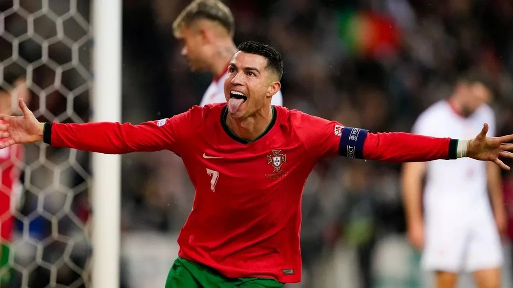 Ronaldo giải nghệ,RONALDO