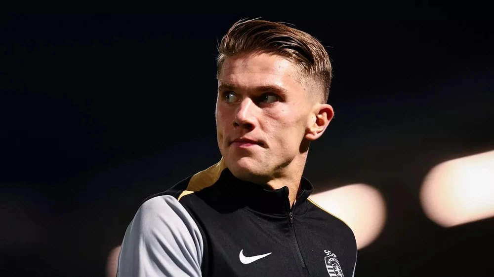 MU chịu đòn chuyển nhượng lớn,MU