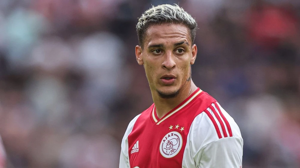 Ajax công bố tuyên bố về Antony,ANTONY