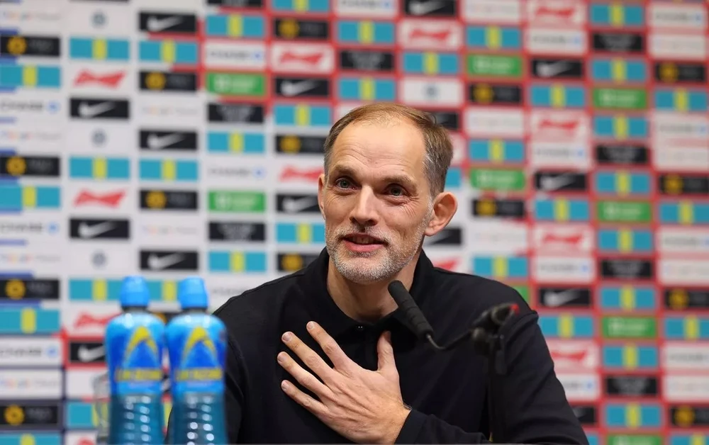 TUYEN-ANH-TUCHEL.jpg