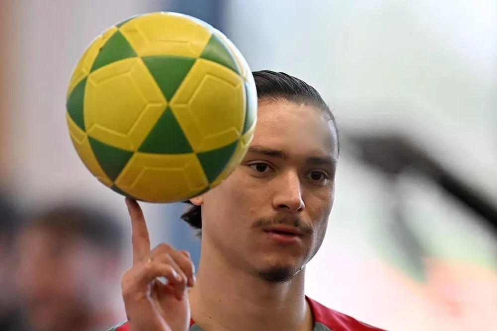 Nunez thừa nhận muốn quên Liverpool,LIVERPOOL,NUNEZ