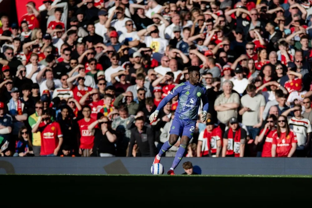 Onana phớt lờ cơn thịnh nộ của fan MU,MU,ONANA