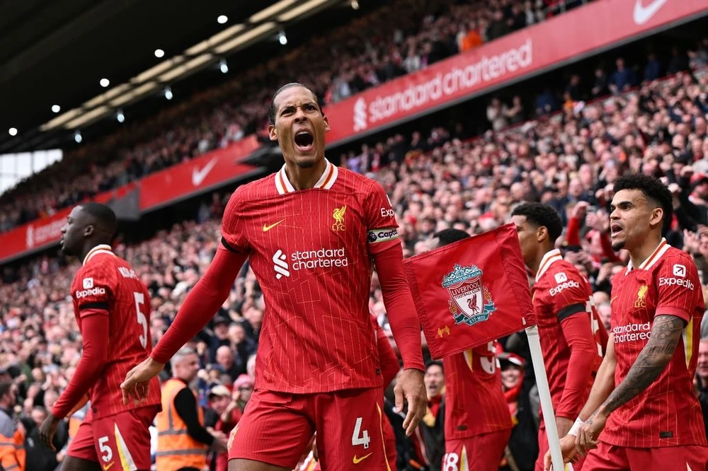 Van Dijk giải thích lý do theo bước Salah,Salah,van Dijk