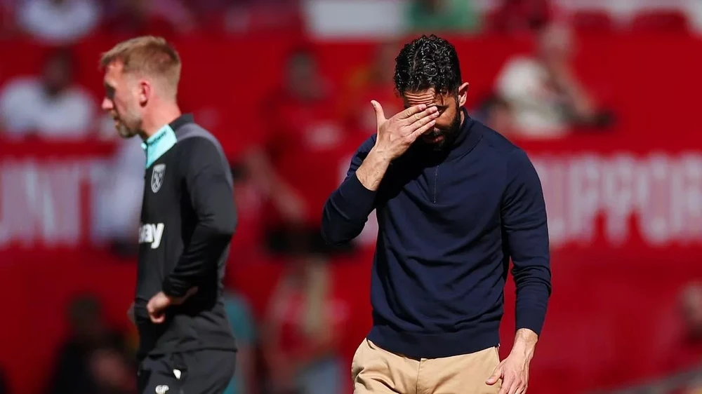 Amorim cân nhắc từ chức HLV trưởng MU,MU,AMORIM