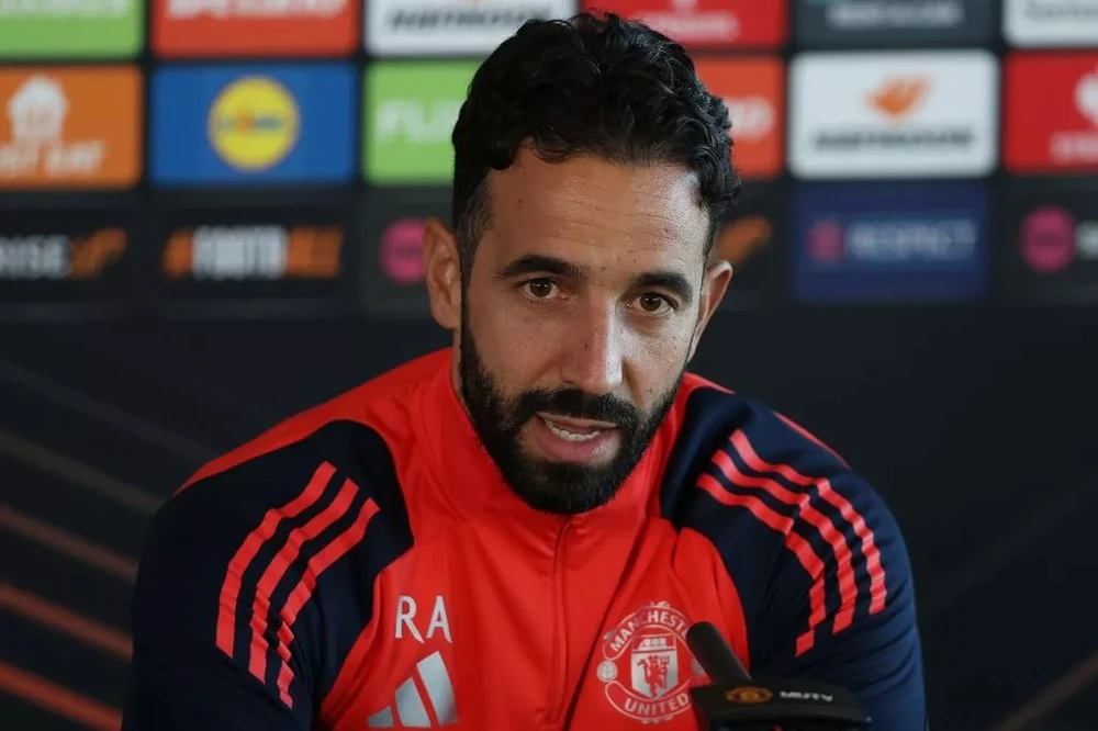 mọi chuyện vẫn chưa kết thúc ở MU,MU,AMORIM