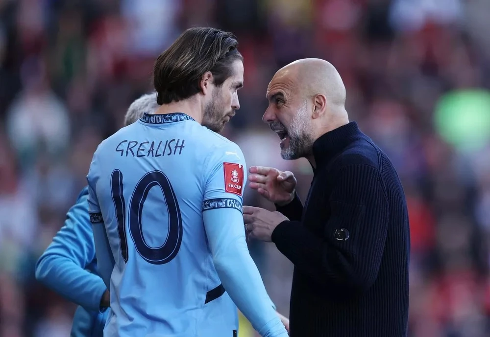 man-city-jack-grealish-pep-guardiola.jpg