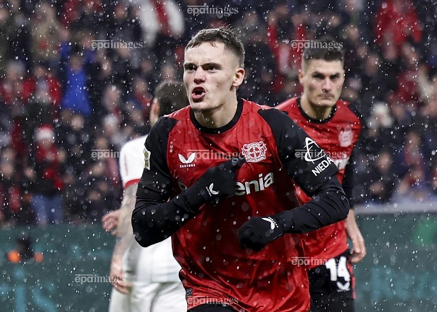 Kỷ lục chuyển nhượng của bóng đá Anh bị phá vỡ