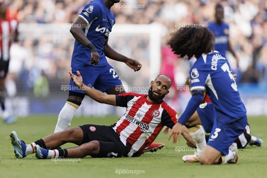 MU nhắm đến 2 ngôi sao thay thế cho Mbeumo,MU,Mbeumo