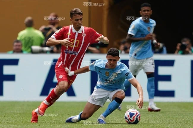 Man City thắng dễ