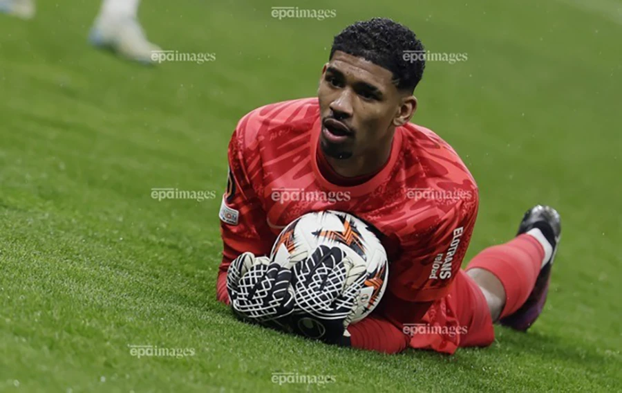 Tôi được liên hệ gia nhập MU với giá 51 triệu bảng Anh,MU