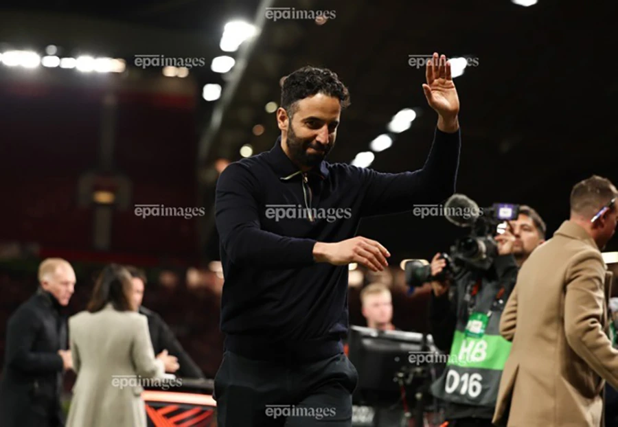 Amorim đặt trọn niềm tin vào một ngôi sao chỉ với một tin nhắn,AMORIM