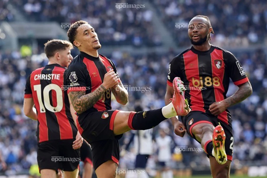 MU từ bỏ chiêu mộ ngôi sao có thể thay thế Salah tại Liverpool,MU,SALAH,LIVERPOOL