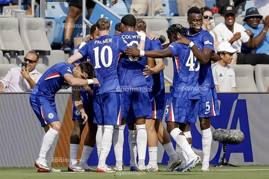 Chelsea nhận án phạt lớn nhất từ trước đến nay của UEFA,Chelsea,UEFA