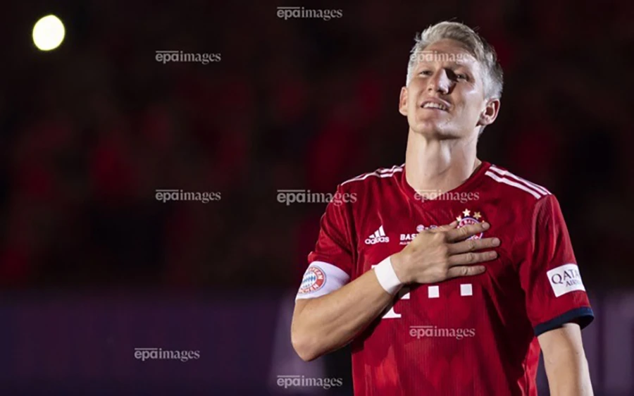 mu-Bastian-Schweinsteiger.jpg