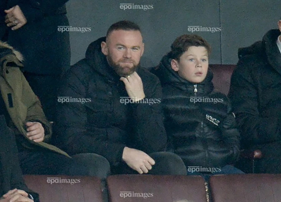 Rooney bị cấm xem con trai chơi bóng đá,Rooney