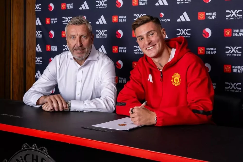 MU gửi thông điệp tinh tế đến Newcastle,MU,NEWCASTLE