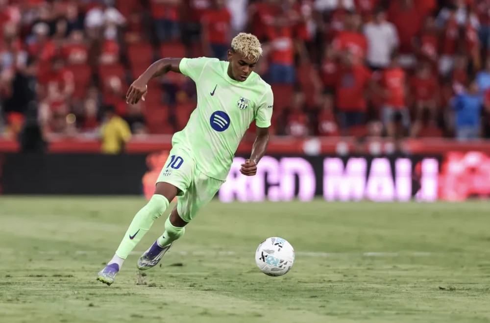 Barca thắng đậm