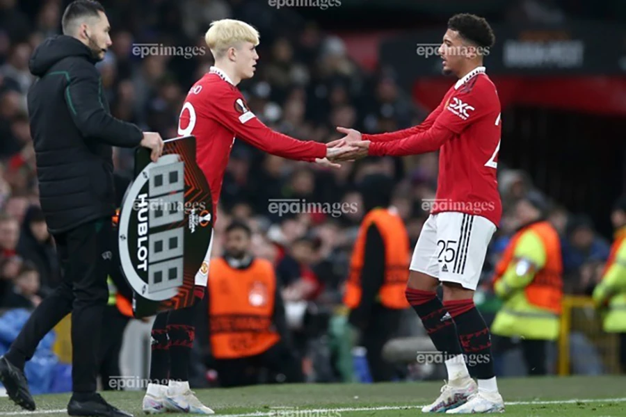 Tiết lộ hậu trường trong nỗ lực bán 4 ngôi sao của MU,MU