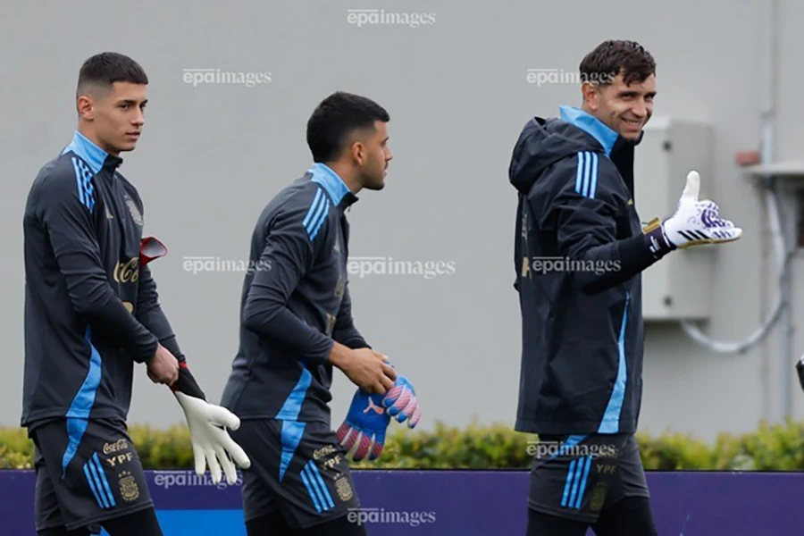 Martinez phá vỡ im lặng về việc bị MU từ chối chuyển nhượng,MU,MARTINEZ