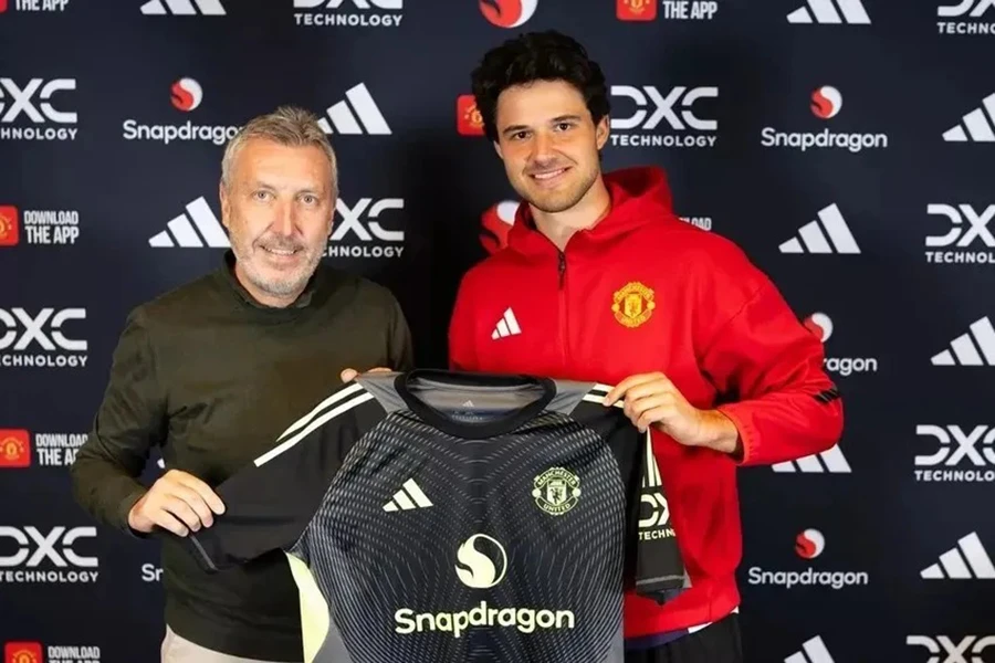 MU nhận lời cảnh báo từ thua đến thua nếu để Lammens ra sân,MU,LAMMENS