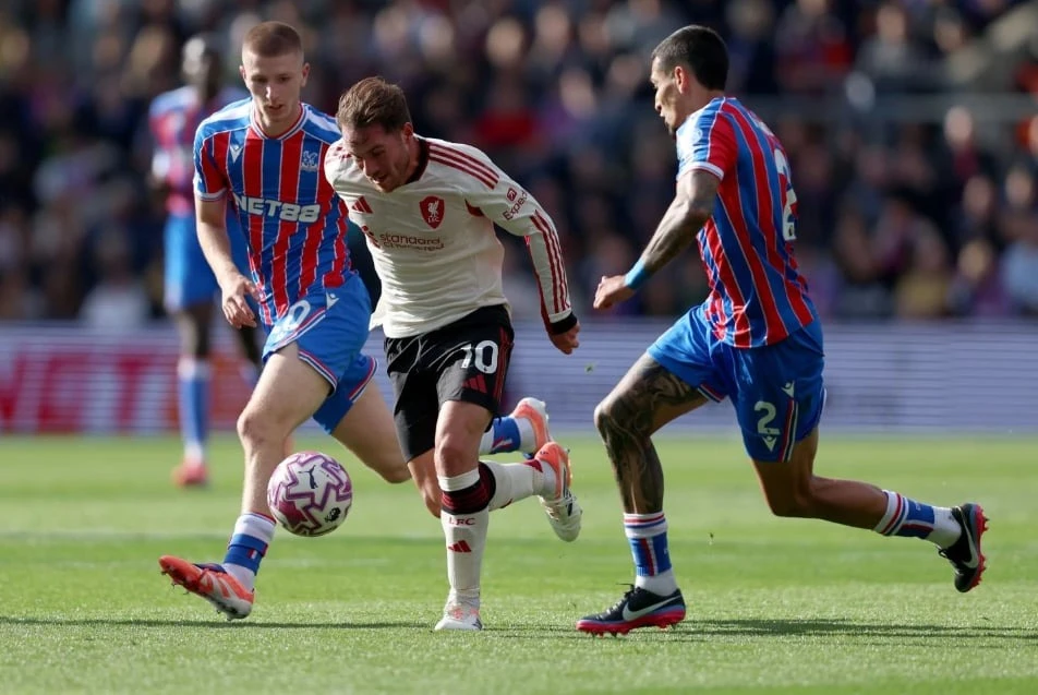 ngắt mạch toàn thua,Liverpool