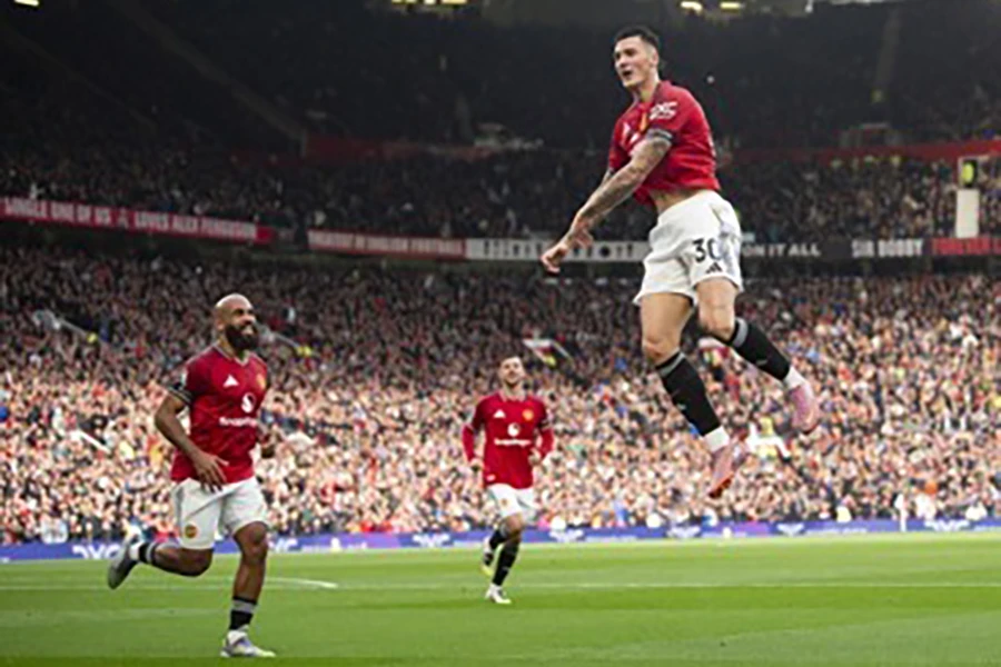 5 điểm nhấn trong trận thắng của MU,MU