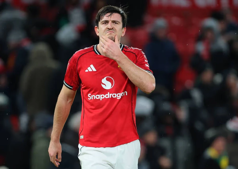 manchester-united-maguire.jpg
