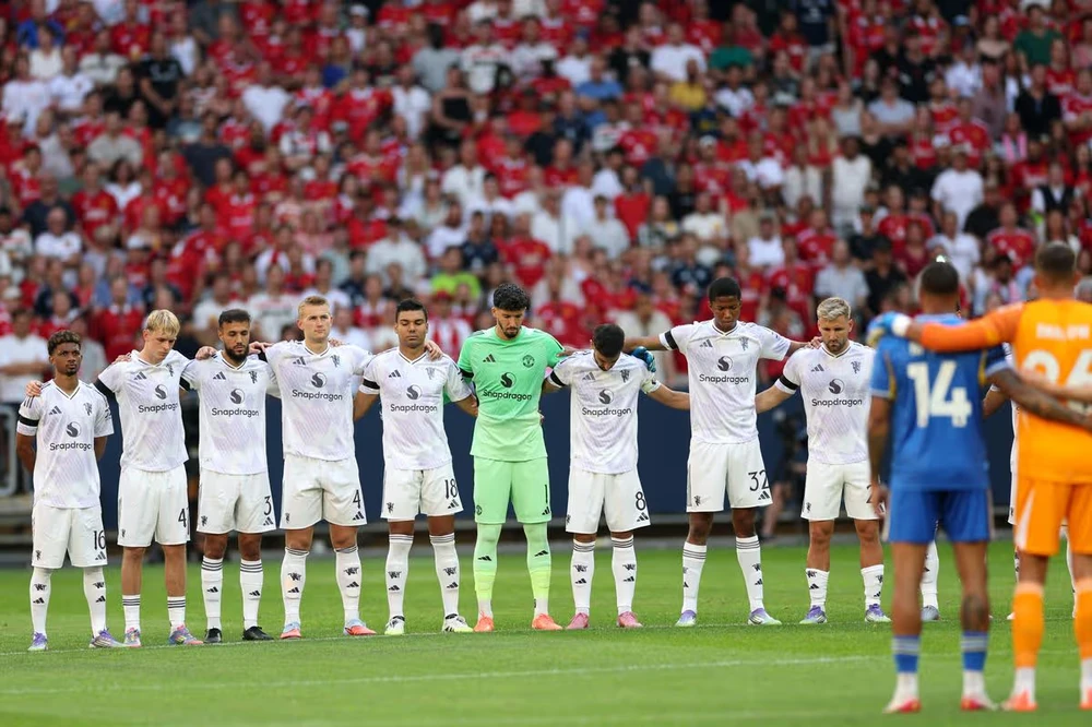 manchester-united-liverpool.jpg