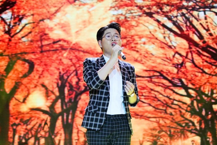 Vũ Cát Tường sẽ thắng lớn trong Chung kết Bài hát Việt 2015? ảnh 8