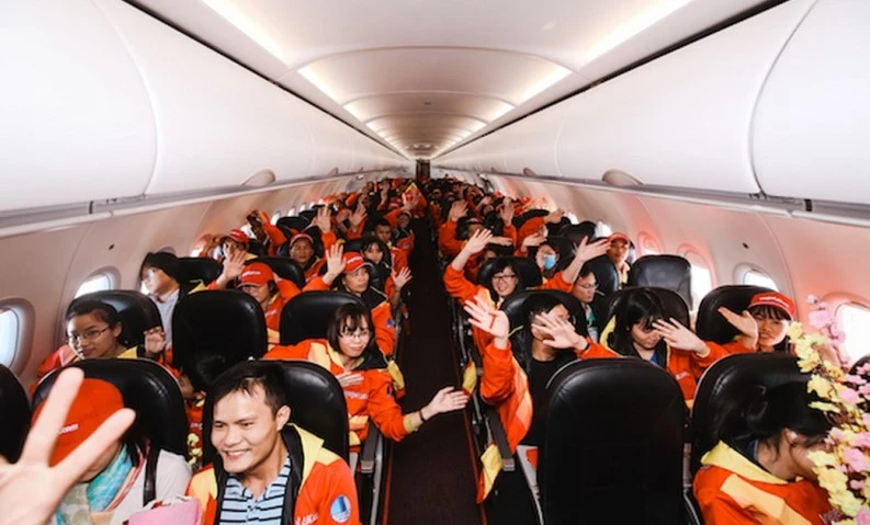 Miễn phí 500 vé máy bay cho công nhân về quê dịp tết ảnh 1 Miễn phí 500 vé máy bay cho công nhân về quê dịp tết ảnh 1