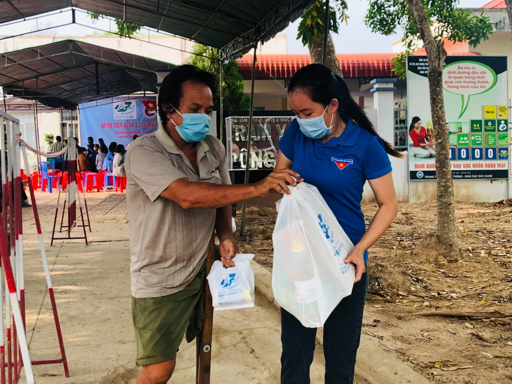 Giám đốc ILO Việt Nam khuyến nghị: Việt Nam cần tiếp tục dành những nỗ lực và nguồn lực đáng kể để tăng cường hệ thống an sinh xã hội trên nhiều chiều khác nhau. Ảnh: PHONG ĐIỀN