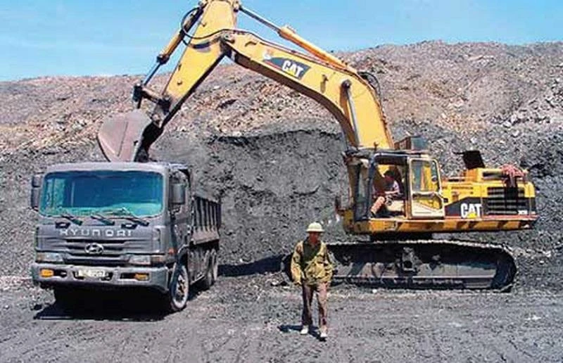 ILO bày tỏ sự lo ngại về việc làm, thu nhập cho một bộ phận người dân Indonesia, Philippines, Việt Nam do ảnh hưởng của việc giảm phụ thuộc năng lương vào than đá. Ảnh: PLO