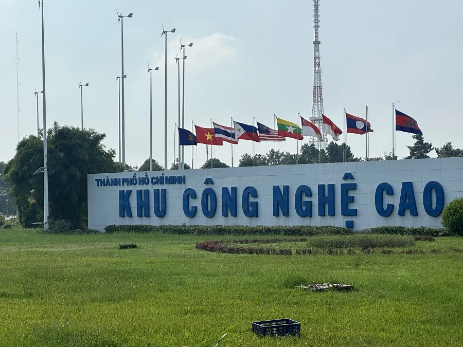 Tập đoàn Siemens hợp tác với Khu công nghệ cao TP.HCM đào tạo nhân lực ngành vi mạch bán dẫn