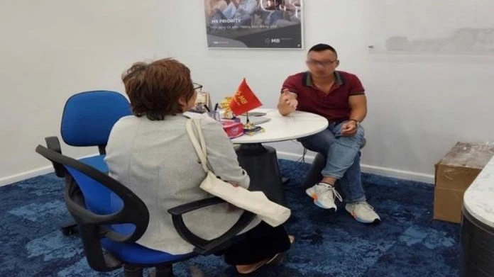 Kịp thời ngăn chặn khách hàng chuyển 140 triệu đồng cho kẻ gian