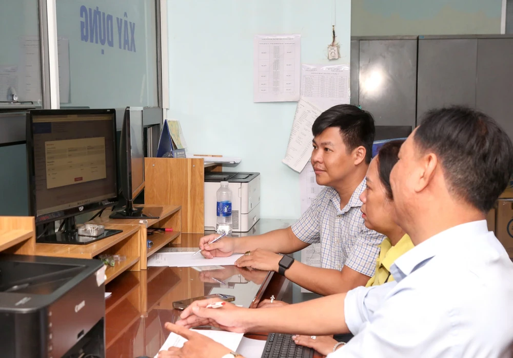 TP.HCM vận hành thử nghiệm chính quyền 2 cấp