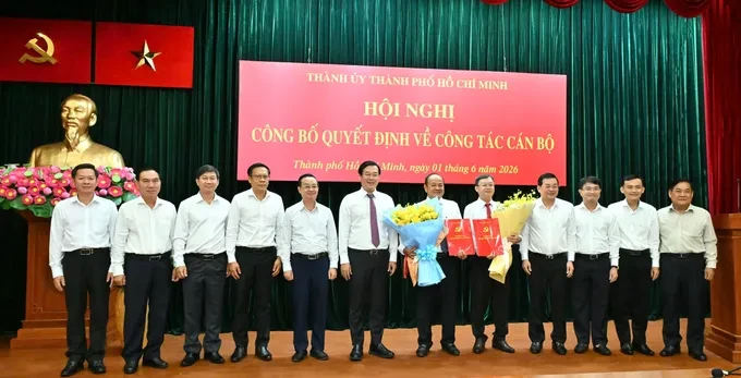 can-bo (1).png