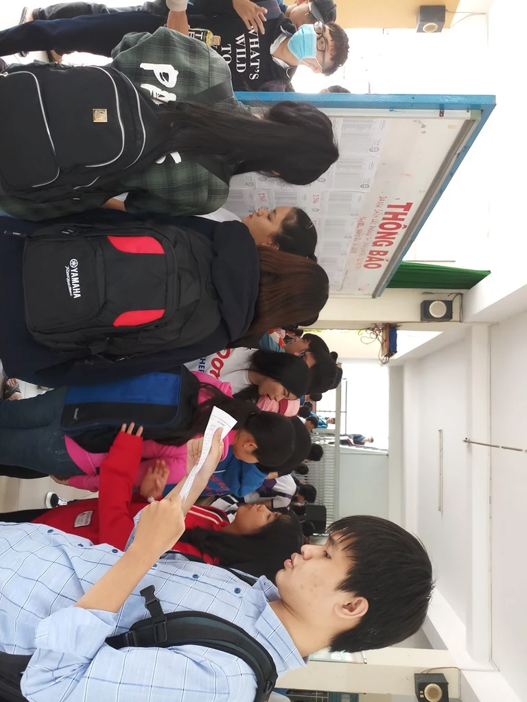 TP.HCM: Hơn 78.000 thí sinh làm thủ tục dự thi THPT Quốc gia ảnh 2