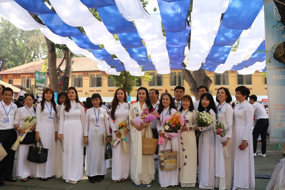 Ông Trương Hòa Bình dự kỷ niệm 100 năm thành lập trường Marie Curie ảnh 8