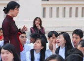 Không dạy được thì đuổi học: Cần gì kỹ sư tâm hồn!