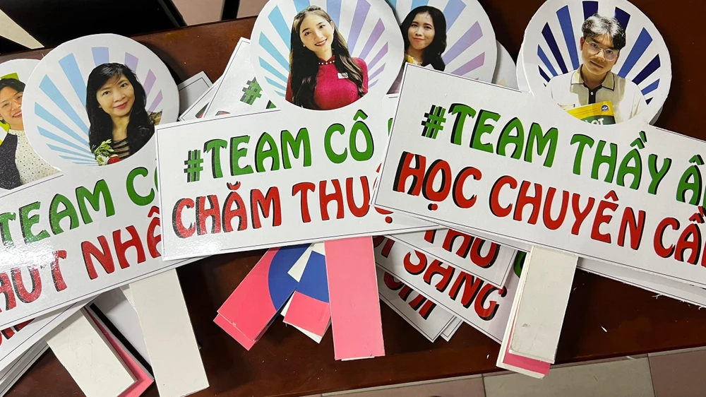 Chương trình tại Trường THCS Minh Đức được giáo viên và các anh chị chuẩn bị rất chu đáo.