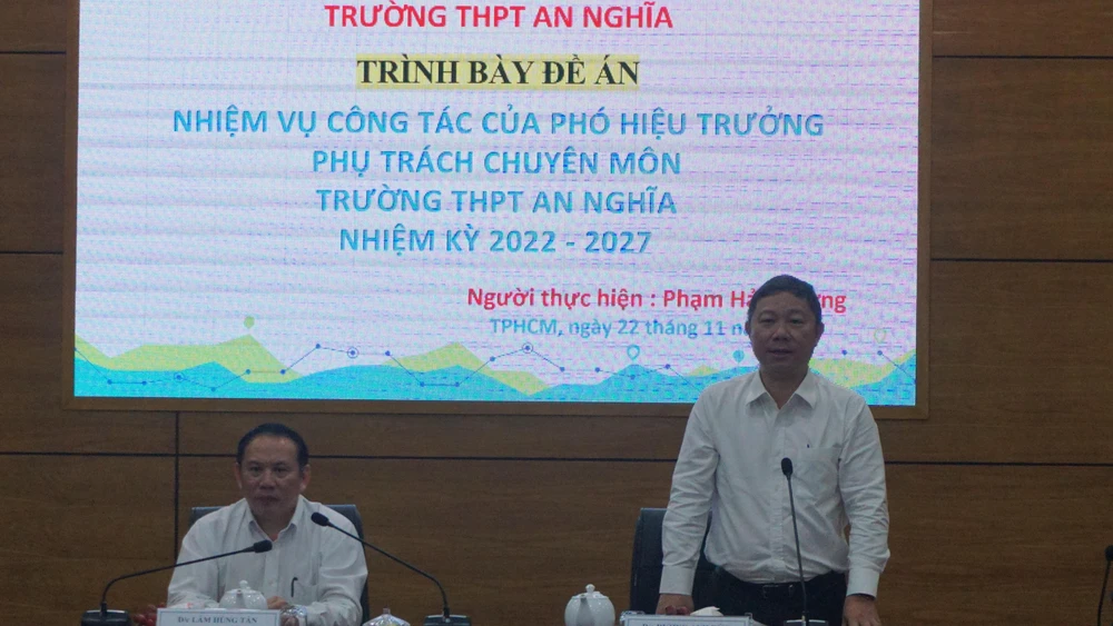 Phó Chủ tịch UBND TP.HCM Dương Anh Đức phát biểu chỉ đạo trước giờ diễn ra vòng thi tuyển Phó Hiệu trưởng.