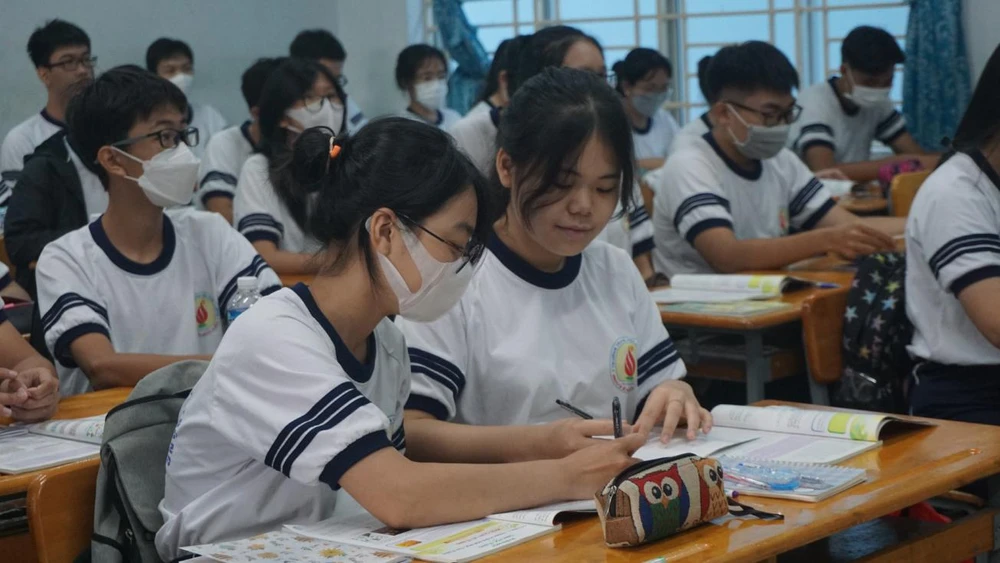 Học sinh đổi môn học 