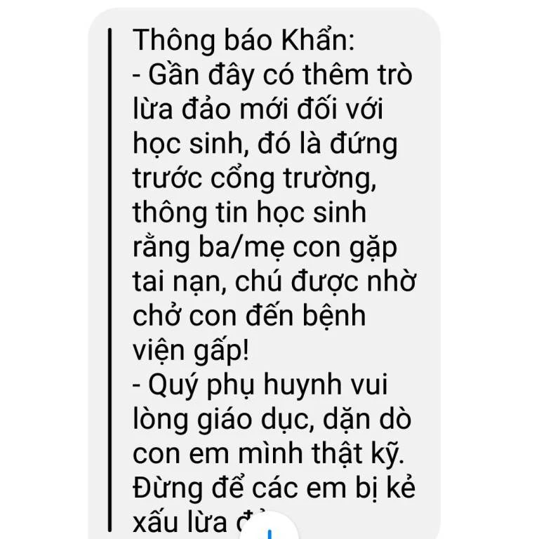 Thông báo của Trường THCS Nguyễn Văn Luông, quận 6 gửi cho phụ huynh. Ảnh chụp màn hình Thông báo của Trường THCS Nguyễn Văn Luông, quận 6 gửi cho phụ huynh. Ảnh chụp màn hình