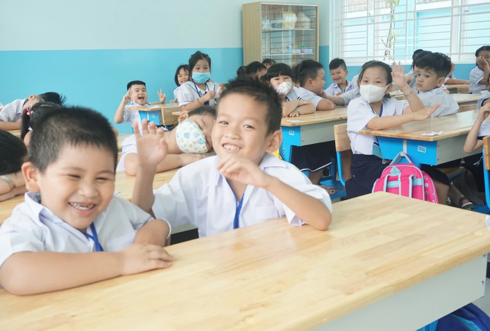 Học sinh lớp 1 Trường Tiểu học Nguyễn Trực, quận 8 trong 1 tiết học. Ảnh: NGUYỄN QUYÊN