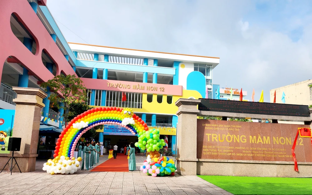 Trường mầm non 12 vừa được UBND TP.HCM công nhận trường đạt chuẩn quốc gia mức độ 2 và kiểm định chất lượng giáo dục cấp độ 3 Trường mầm non 12 vừa được UBND TP.HCM công nhận trường đạt chuẩn quốc gia mức độ 2 và kiểm định chất lượng giáo dục cấp độ 3