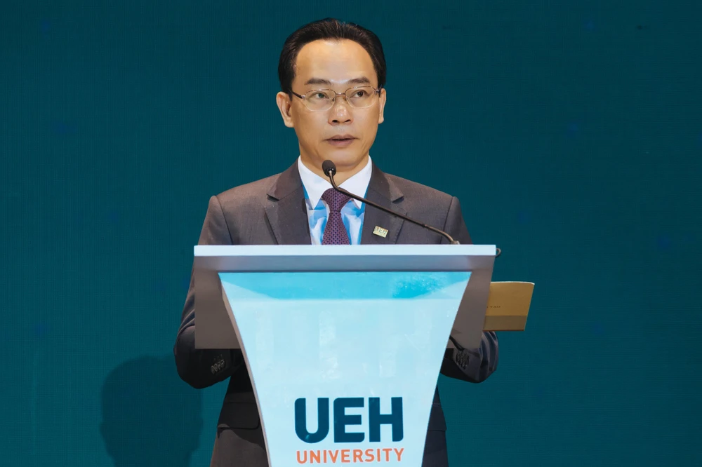 GS.TS Sử Đình Thành làm giám đốc Đại học Kinh tế TP.HCM