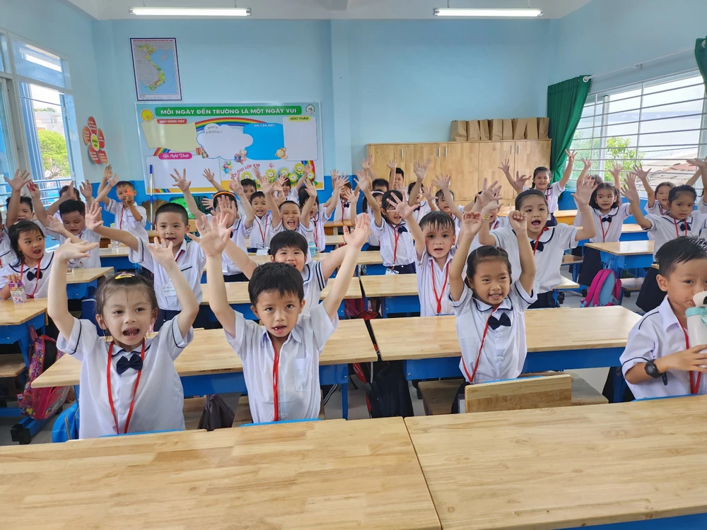 miễn học phí THCS